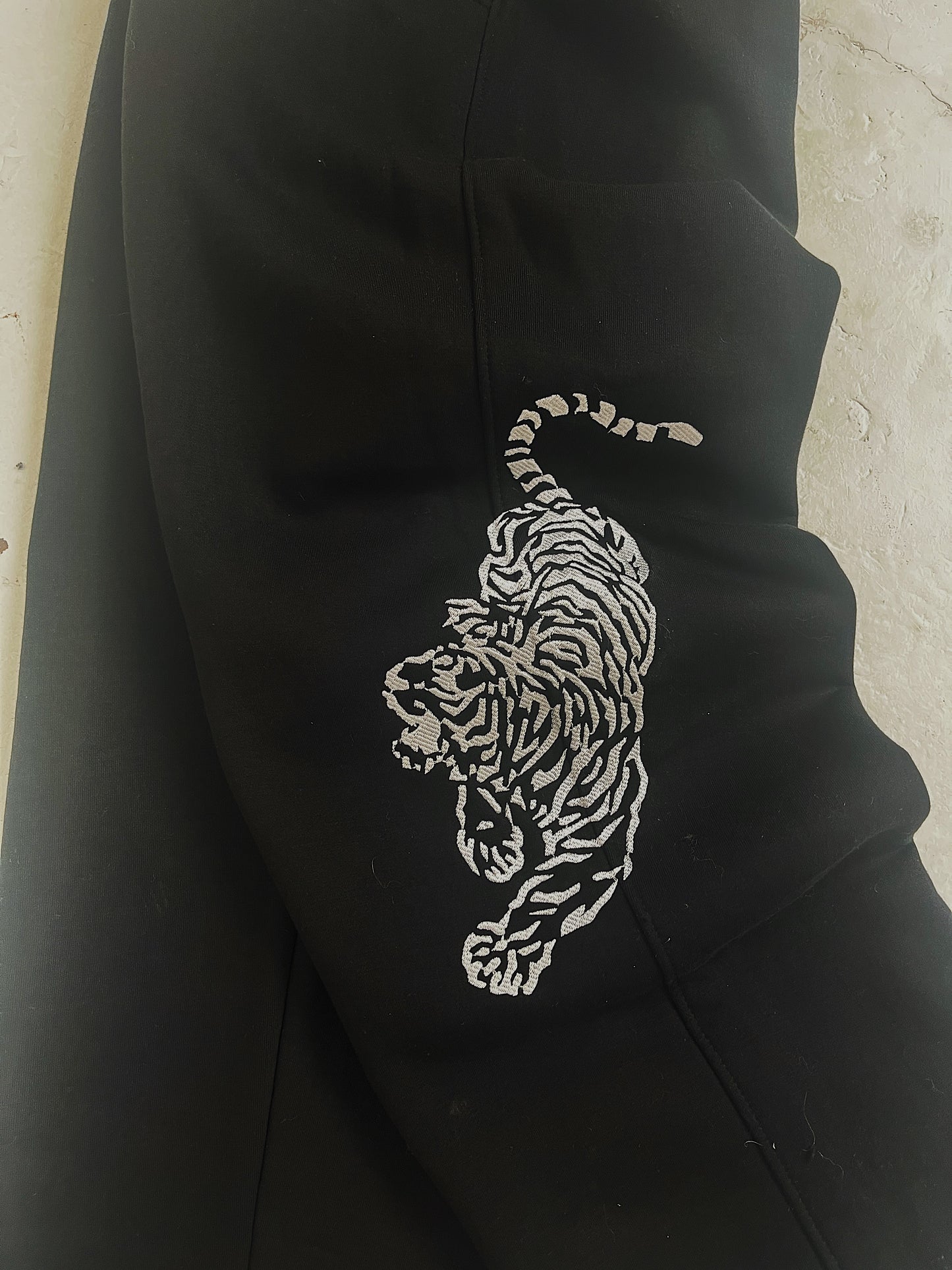 Tiger joggers