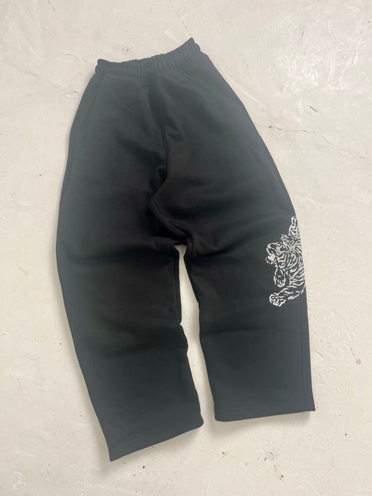 Tiger joggers